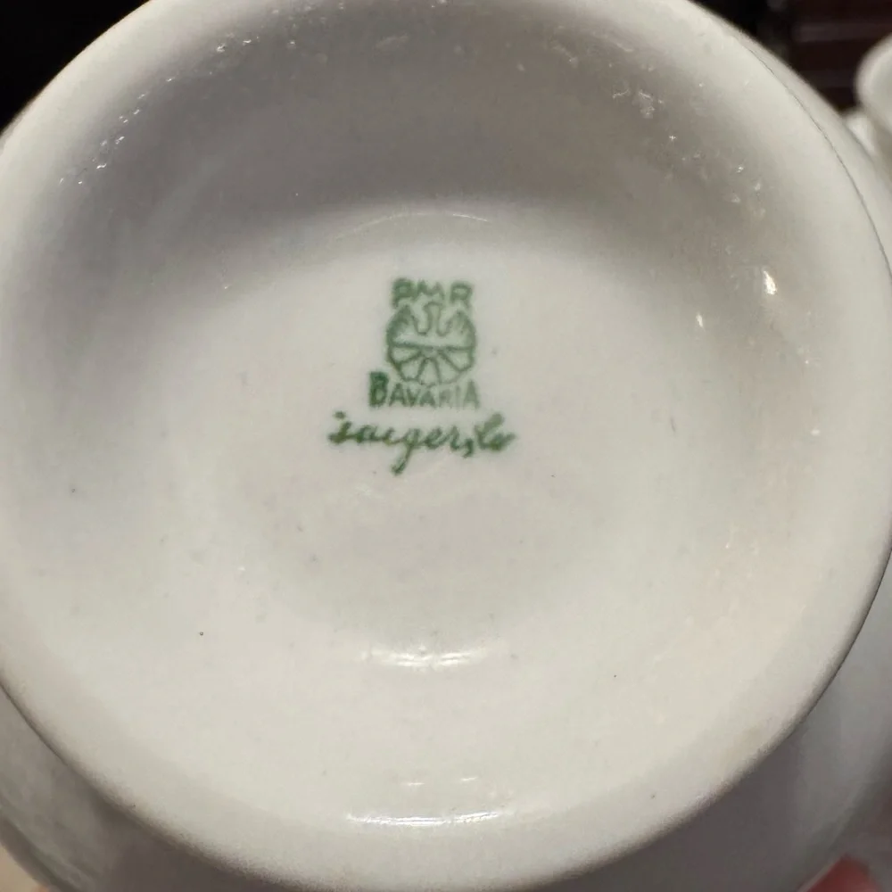 Vintage Jaeger Co. Bavaria Crown E&R Footed Fruit Pattern 4 Teacups with Saucers